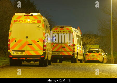 Allerton Bywater, Leeds, Großbritannien. 26 Dez, 2018. Ein Notdienst, Präsenz außerhalb Highfield Care Center, wo eine vermisste Person berichtet worden ist. Credit: Yorkshire Pics/Alamy leben Nachrichten Stockfoto