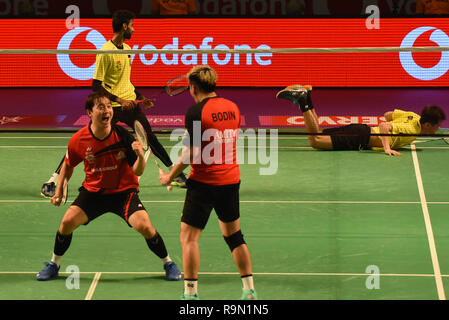 Hyderabad, Indien. 25 Dez, 2018. Die Spieler sind in Hyderabad Hunter vs Chennai Smashers Eröffnung Riegel in Vodafone Premier Badminton Liga 4 an Indoor Stadium Gachibowli Hyderabad. Credit: Varun Kumar Mukhia/Pacific Press/Alamy leben Nachrichten Stockfoto