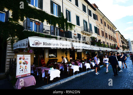 Restaurants in Piazza Navona, Rom. Stockfoto