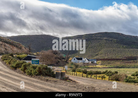 MATJIESRIVIER, SÜDAFRIKA, 27. AUGUST 2018: Blick auf die Büros der Matjiesrivier Naturschutzgebiet in den Cederberg Mountains Stockfoto