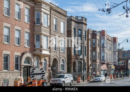 Der kommerziellen Gebäude im Logan Square Nachbarschaft Stockfoto