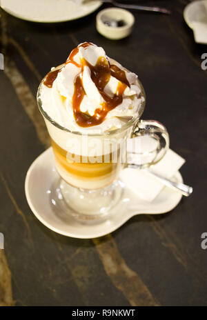 Cafe Latte Caramel Macchiato Stockfoto