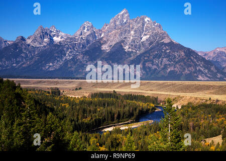 Berg Grand Teton aus dem Snake River, Grand Teton National Park, Wyoming Stockfoto