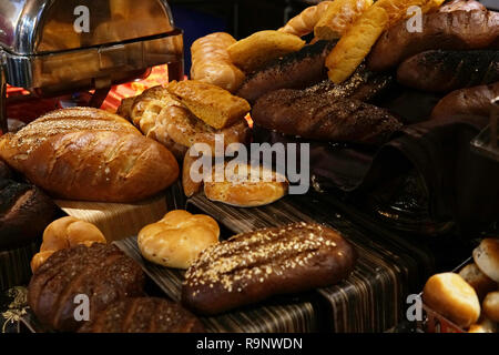 Leckere frische Brötchen cupcakes Bäckerei Restaurant Stockfoto