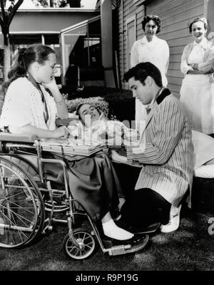 Elvis Presley, besuchen kranke Kinder im Krankenhaus, 1958 Datei Referenz # 33635 753 THA Stockfoto