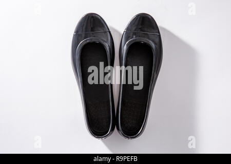 Koreanischen Stil Gummi schwarz Schuhe Stockfoto