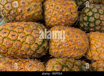 Mehreren Ananas Stockfoto