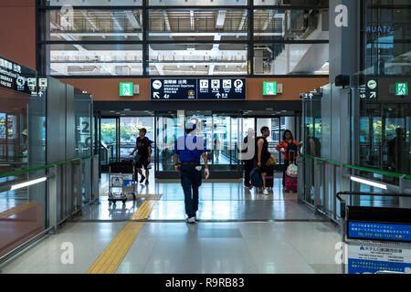 Osaka, Japan - 31. August 2018: Einrichtung von Osaka International Airport Stockfoto