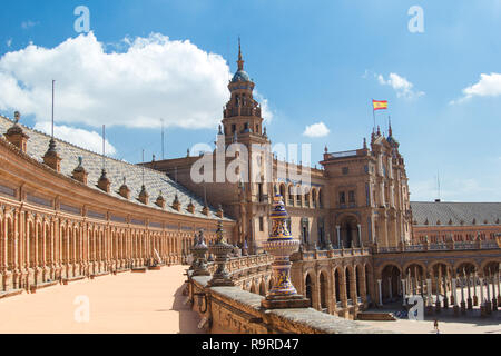 Plaza de Espana Palace im Park Maria Luisa in Sevilla, Spanien. Stockfoto