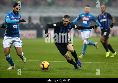 Mailand, Italien. 26 Dez, 2018. Mauro Icardi des FC Internazionale in Aktion während der Serie A-Spiel zwischen FC Internazionale und SSC Napoli. Credit: Marco Canoniero/Alamy leben Nachrichten Stockfoto