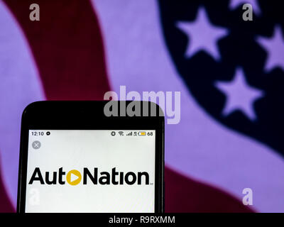 Kiew, Ukraine. 17 Dez, 2018. AutoNation Firmenlogo gesehen auf einem Smartphone angezeigt. Quelle: Igor Golovniov/SOPA Images/ZUMA Draht/Alamy leben Nachrichten Stockfoto