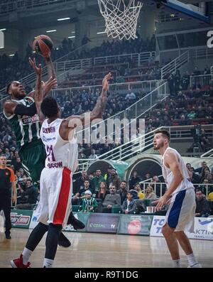 Athen, Griechenland. 28 Dez, 2018. Deshaun Thomas von Panathinaikos BC in Aktion während der Euroleague basketball Match zwischen Panathinaikos BC und CSKA Moskau im Olympic indoor Hall. Credit: Ioannis Alexopoulos/SOPA Images/ZUMA Draht/Alamy leben Nachrichten Stockfoto