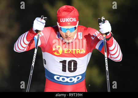 Toblach, Südtirol, Italien. 29 Dez, 2018. FIS Langlauf Weltcup, Mens Sprint; Gleb Retivykh (RUS) in Aktion: Aktion plus Sport/Alamy leben Nachrichten Stockfoto