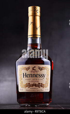 POZNAN, POL - 3. Mai 2018: Flasche Hennessy, eine Marke der berühmten Cognac aus Cognac, Frankreich Stockfoto