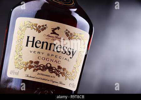 POZNAN, POL - 3. Mai 2018: Flasche Hennessy, eine Marke der berühmten Cognac aus Cognac, Frankreich Stockfoto