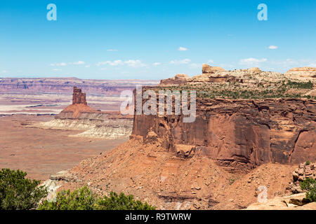 Canyonlands National Park im Südosten von Utah ist für seine dramatische Landschaft der Wüste durch den Colorado River geschnitzten bekannt. Insel im Himmel ist ein riesiger, f Stockfoto