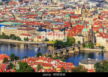 Charles Brücke und der Altstadt von Prag panorama Stockfoto
