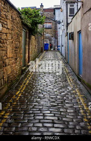 Zurück gepflasterten Gasse im Zentrum von Lancaster, Großbritannien Stockfoto