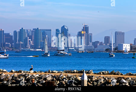 San Diego, CA, USA - 11. Juni 2016: Downtown San Diego Kalifornien Stadtbild zu Beginn des Sommers, schönen Panoramablick. Stockfoto