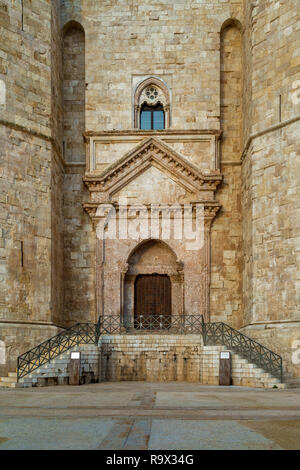 Das magische Castel del Monte, Residenz von Kaiser Friedrich II. Andria, Apulien, Italien, Europa. Stockfoto