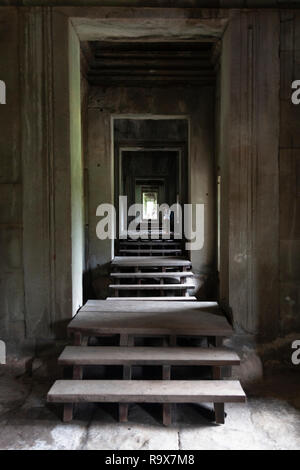 Im inneren Tempel Angkor Wat in Kambodscha Stockfoto