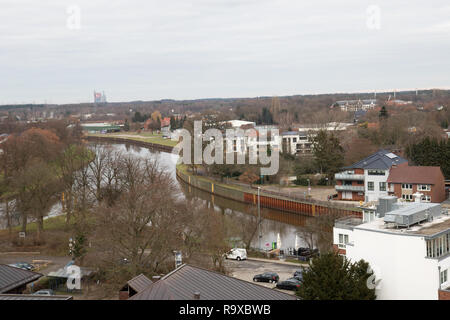 Blick von oben auf ein Riesenrad wheal auf dem Weihnachtsmarkt in Meppen emsland Deutschland Stockfoto