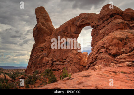 Arches National Park, Moab, Utah, USA. Durch den Colorado River im Südosten grenzt, ist als Ort der Mehr als 2.000 natürliche Sandstein ar bekannt Stockfoto