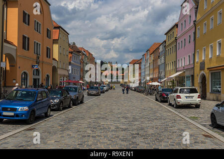 Regensburg, Deutschland - in zwei Hälften geteilt, die von der Donau, Regensburg ist ein UNESCO Weltkulturerbe wegen seiner wunderbaren mittelalterlichen Architektur Stockfoto