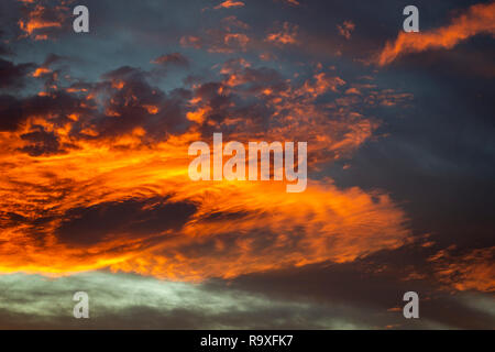 Ein Sonnenuntergang in der Nuevo Polanco Distrikt in Mexiko City, Mexiko Stockfoto