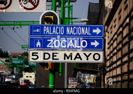 Ein straßenschild in Mexiko City, Mexiko Stockfoto