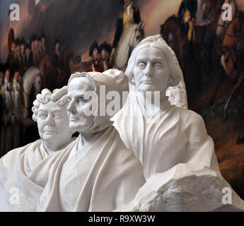 Statue der Frauenrechtlerinnen Elizabeth Stanton, Susan B. Anthony und Lucretia Mott durch Adelaide Johnson im US Capitol Rotunde in Washington DC Stockfoto