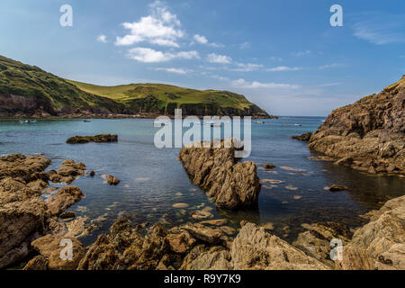 Wegweiser im Hope Cove Stockfoto