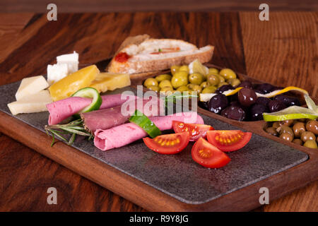 Gesunde türkischen Stil Frühstück am Morgen. Stockfoto