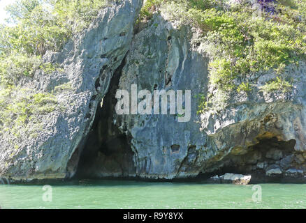 LOS HAITISES NATIONAL PARK, Dominikanische Republik. Kalkstein Höhle. Foto: Tony Gale Stockfoto