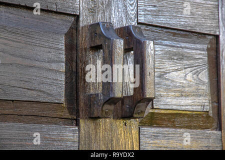 Griff aus Holz Tür mit wunderschöner Textur Holz Türen. Stockfoto