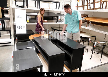 Fort Ft. Lauderdale Florida, Sunrise, IKEA, Möbel Heim Einrichtungszubehör, innen Interieur, Shopping Shopper Shopper Shop Geschäfte Markt Märkte ma Stockfoto