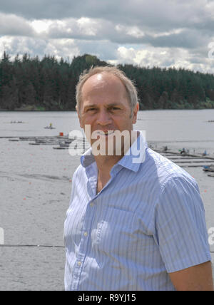 Hamilton, Neuseeland. Sir Steve Redgrave, im Bereich start bei der World Rowing Championships 2010 - Lake Karapiro. Donnerstag - 04.11.2010. [Pflichtfeld Credit Peter Spurrier: Intersport Bilder]. Stockfoto