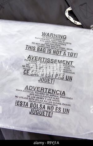Miami Beach Florida, Warnplastiktasche, vermeiden Gefahr Ersticken, mehrere Sprachen Englisch Französisch Spanisch, FL181222187 Stockfoto
