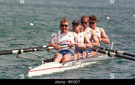 München, Deutschland, 1997 GBR M 4-, Goldmedaillengewinner bei den Herren vier, Bug, James CRACKNELL, Nr. 2, Steve Redgrave, Nr. 3, Tim FOSTER und Schlaganfall, Matthew Pinsent, Olympische Regatta, Kurs [Pflichtfeld Kredit. Peter Spurrier/Intersport Bilder] Stockfoto