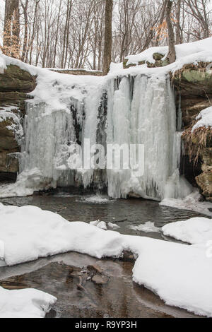 Dundee fällt im Winter, Ohio Stockfoto