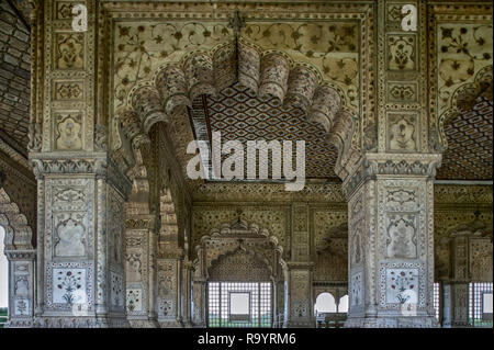 08-Jun-2004 Diwan-e-Khas, oder Halle von Privataudienzen Red Fort Komplex, ein UNESCO-Weltkulturerbe, Delhi, Indien Stockfoto