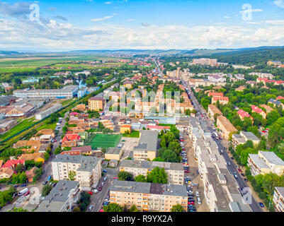Oben Ansicht von Targu Mures im Sommer, Rumänien Stockfoto