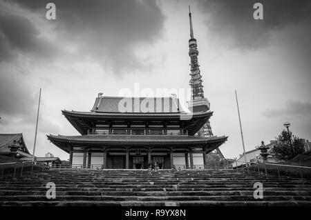 Zoujou-Ji Tempel, Tokio, Japan Stockfoto