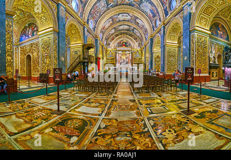 VALLETTA, MALTA - 18. Juni 2018: Die reich verzierten Stock des Hl. Johannes Konkathedrale mit bunten Einlagen, am 18. Juni in Valletta. Stockfoto