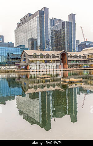 Teil der Harbour Exchange Komplex in Canary Wharf in London. Stockfoto