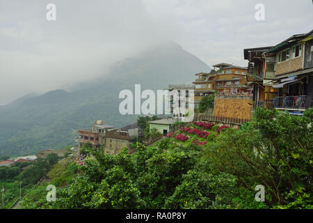 Jiufen, Taiwan - November 21, 2018: Szenische von Jiufen Dorf. Dieser Ort ist ein Reiseziel in Ruifang Bezirk, Taiwan. Stockfoto