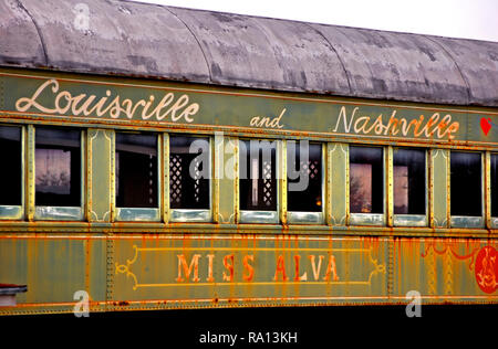 Eine 90-jährige Pullman sleeper Auto, in dem Film "benutzt hat, um dieses Merkmal wird verurteilt, "sitzt an der Meridian Railroad Museum in Meridian, Mississippi. Stockfoto