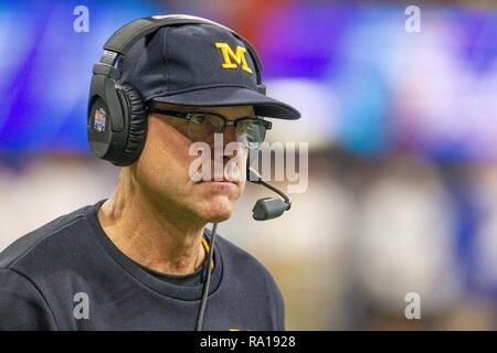 Atlanta, GA, USA. 29 Dez, 2018. Michigan Wolverines Head Coach Jim Harbaugh während der Küken-fil-ein Pfirsich-schüssel bei Mercedes-Benz-Stadion in Atlanta, GA. (Scott Kinser/Cal Sport Media) Credit: Csm/Alamy leben Nachrichten Stockfoto