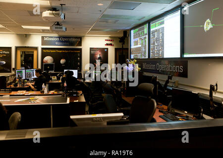Laurel, Maryland, USA, 29. Dezember, 2018: Die Johns Hopkins University Applied Physics Laboratory (APL) Mission Operations Center und Science Operations Center für ihre interplanetare Raumsonde New Horizons Vorbeiflug eines Kuiper-gürtel Objekt Ultima Thule vorbereiten. Neue Horizonte ist geplant am Ultima Thule am 05 Anfahrt: 33 UTC, 1st, Januar 2019. Credit: B Christopher/Alamy leben Nachrichten Stockfoto
