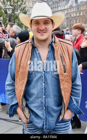 London, Großbritannien. 30 Dez, 2018. Kaleb Lee, London's New Year's Day Parade, Trafalgar Square, London.UK Credit: michael Melia/Alamy leben Nachrichten Stockfoto